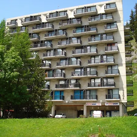 Confort Avec Balcon Sud, Proche Pistes Et Commerces, Equipements Pour 4 Personnes - Fr-1-425-183 דירה *