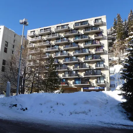 Confort Avec Balcon Sud, Proche Pistes Et Commerces, Equipements Pour 4 Personnes - Fr-1-425-183